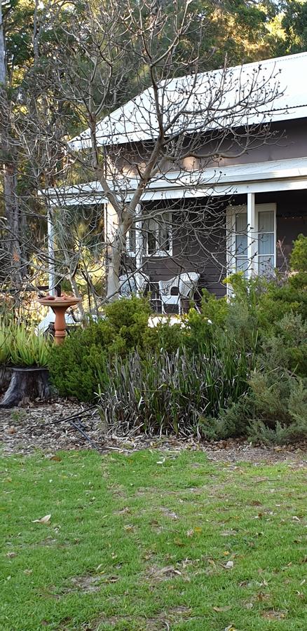 Di's Cabin In Dwellingup - Accommodation Port Hedland 1