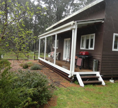 Di's Cabin In Dwellingup - Accommodation Port Hedland 7