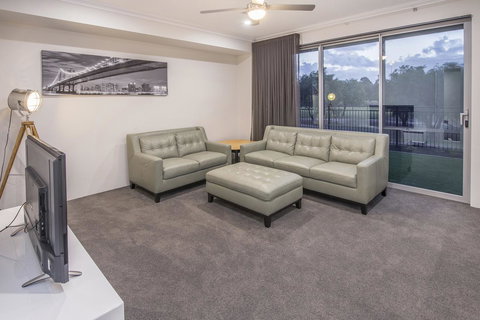 15 Cabot Close - Accommodation Port Hedland 18