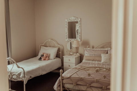 Bluebird Cottage - Accommodation Port Hedland 2
