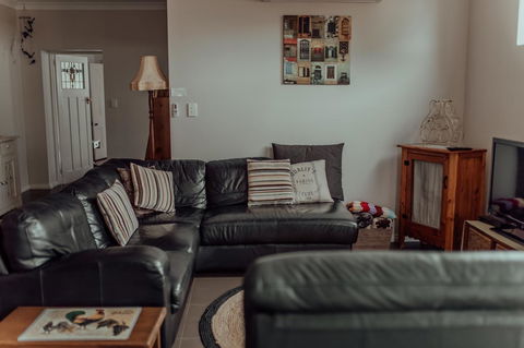 Bluebird Cottage - Accommodation Port Hedland 17