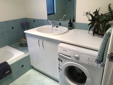 Zephyr Studio - Accommodation Port Hedland 20