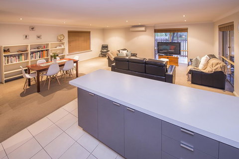 Boardwalk - Accommodation Port Hedland 10