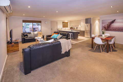 Boardwalk - Accommodation Port Hedland 14