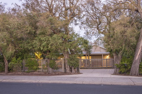 Boardwalk - Accommodation Port Hedland 4