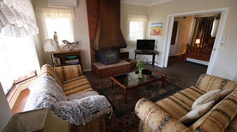 Daisy Cottage - Accommodation Port Hedland 24