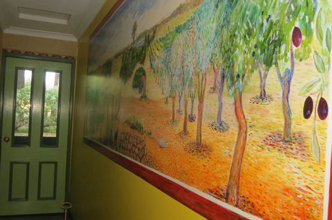 Bentwood Olive Grove Accommodation - Accommodation Port Hedland 1