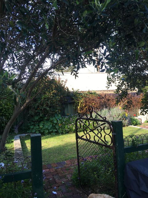 RoseMoore Bed & Breakfast - Accommodation Port Hedland 1