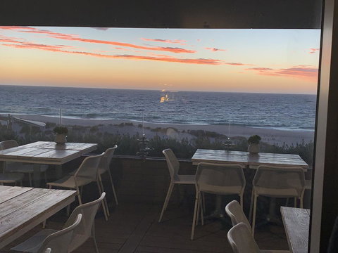 SEA BREEZE â€“ Between Cottesloe Beach & Swan River - Accommodation Port Hedland 22