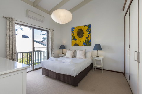 Cottesloe Sea Salt Abode - Executive Escapes - Accommodation Port Hedland 4