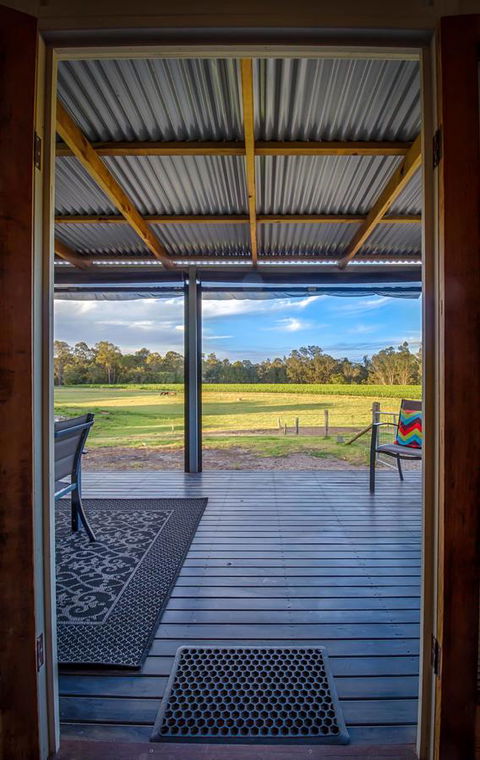 Windfall Estate Vineyard Cottage - Accommodation Port Hedland 3