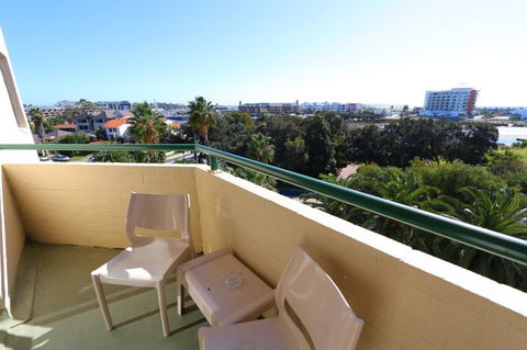 Atrium Hotel Mandurah - Accommodation Port Hedland 19