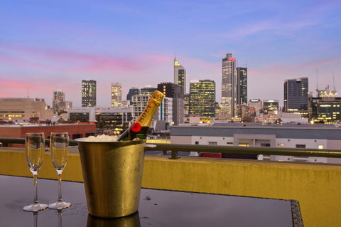 The Executive Penthouse - Accommodation Port Hedland 1