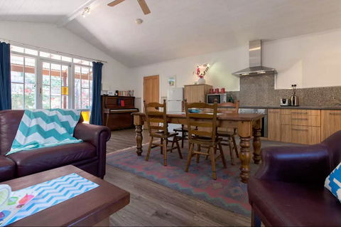 Laneway Studio, Heart Of Fremantle - Accommodation Port Hedland 1