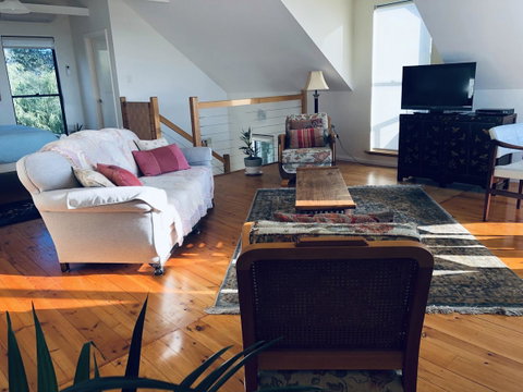 Orion Studio With Ocean Views - Accommodation Port Hedland 13