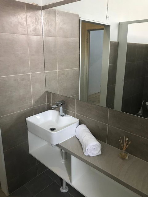 JJ's Backpackers - Accommodation Port Hedland 16