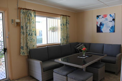 Jurien Beachfront Holiday Units - Accommodation Port Hedland 4
