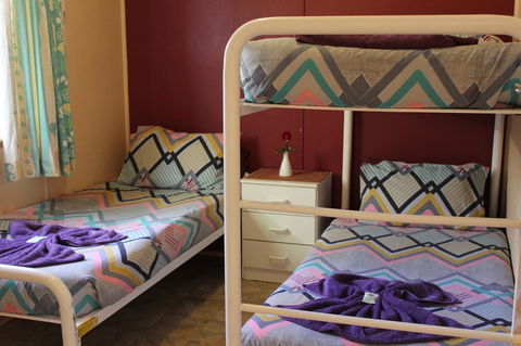 Jurien Beachfront Holiday Units - Accommodation Port Hedland 16