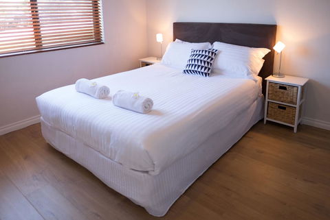 Cottesloe Beach On Napier - Accommodation Port Hedland 11