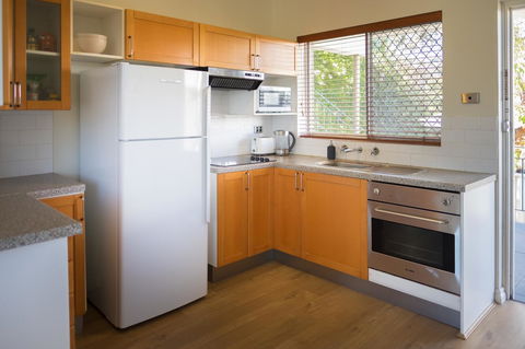 Cottesloe Beach On Napier - Accommodation Port Hedland 5