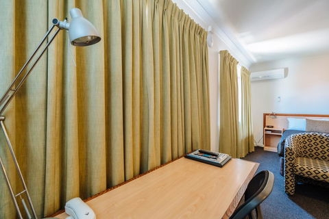 Canning Bridge Auto Lodge - Accommodation Port Hedland 35