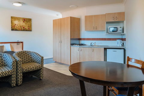 Canning Bridge Auto Lodge - Accommodation Port Hedland 36