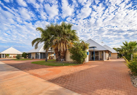 Osprey Holiday Village Unit 203 1 Bedroom - Accommodation Port Hedland 15