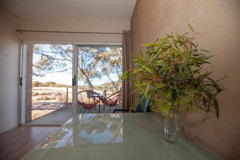 EUCLA MOTOR HOTEL - Accommodation Port Hedland 12