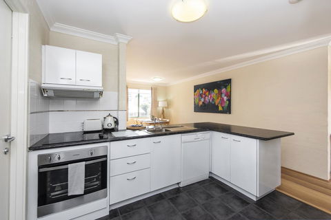Subiaco Village - 34 - Accommodation Port Hedland 3