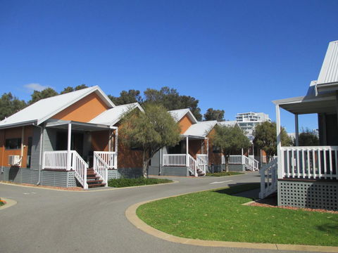 Mandurah Ocean Marina Chalets - Accommodation Port Hedland 37