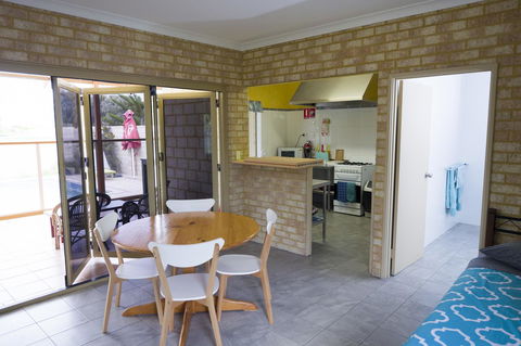 Lancelin Lodge - Accommodation Port Hedland 1