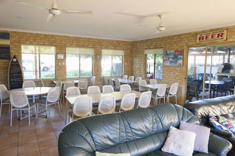 Lancelin Lodge - Accommodation Port Hedland 21
