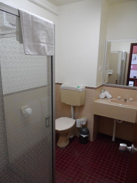 Clifton Motel & Grittleton Lodge - Accommodation Port Hedland 19