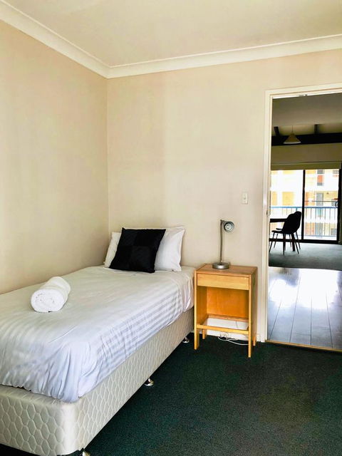 West Beach Lagoon 216 - Quiet & Relaxing - Accommodation Port Hedland 3