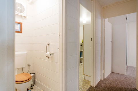 Retro Central Claremont Oasis - Accommodation Port Hedland 9