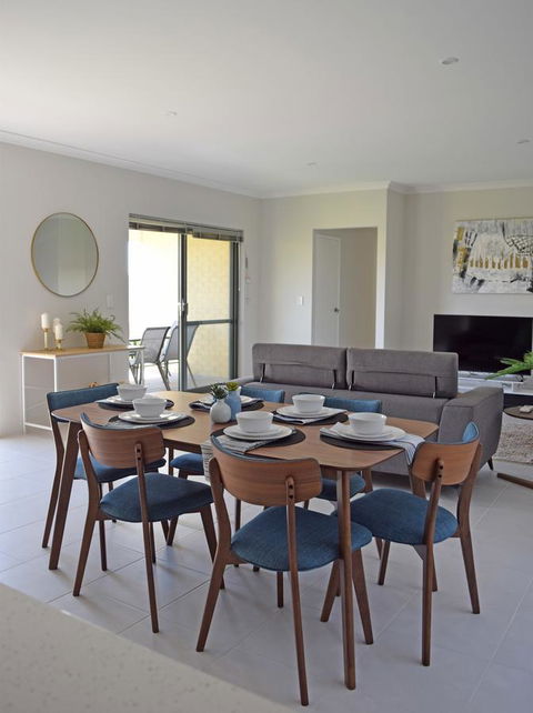 The Kingsleyâ€™s Place â€“ Piara Waters - Accommodation Port Hedland 1
