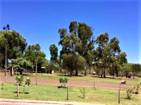 Tom Price Tourist Park - Accommodation Port Hedland 10