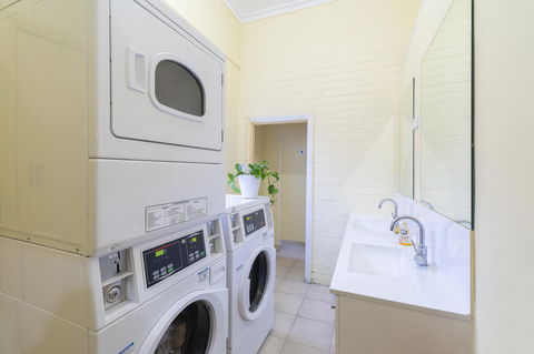 MyOZexp Aberdeen Lodge - Accommodation Port Hedland 6