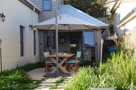 Rowley House - Accommodation Port Hedland 7