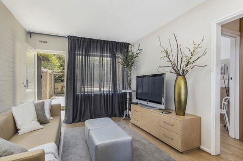 Gorgeous 26 1 Bed Designer Fitout Perfect Location - Accommodation Port Hedland 14