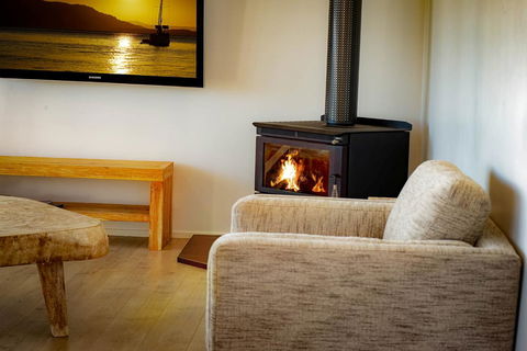 Blue Sky Escapes The Lookout Lancelin - Accommodation Port Hedland 5