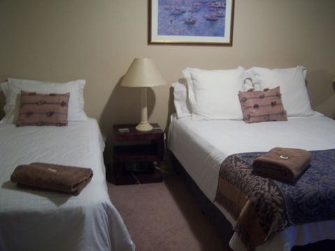 Scarborough - Oceanview 2 Bed, 2 Bathroom Apartment - Accommodation Port Hedland 12