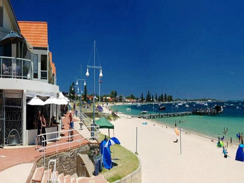 Waikiki Beach Bed And Breakfast - Accommodation Port Hedland 15