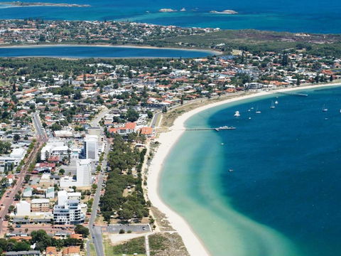 Waikiki Beach Bed And Breakfast - Accommodation Port Hedland 17