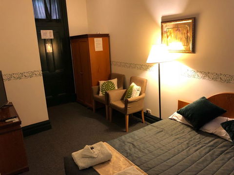 The Palace Hotel - Accommodation Port Hedland 3