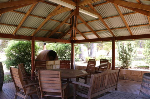 Burton Farmhouse - Accommodation Port Hedland 5