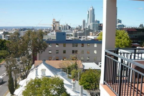 Colin St Apartment - Accommodation Port Hedland 0