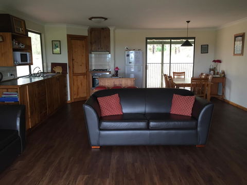 SilverSprings Spa Retreat Pet Friendly Cottages And Glampings - Accommodation Port Hedland 27