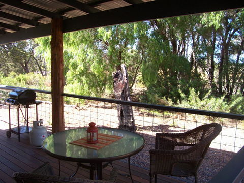 SilverSprings Spa Retreat Pet Friendly Cottages And Glampings - Accommodation Port Hedland 10