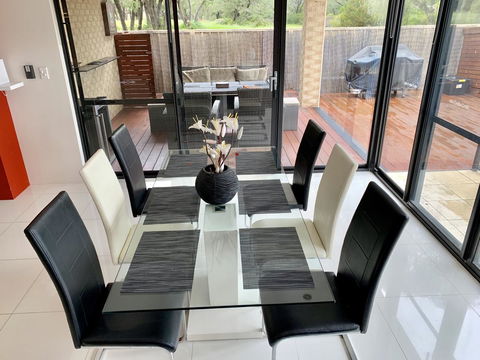 The CÃ©ad MÃ­le FÃ¡ilte Busselton - Accommodation Port Hedland 13